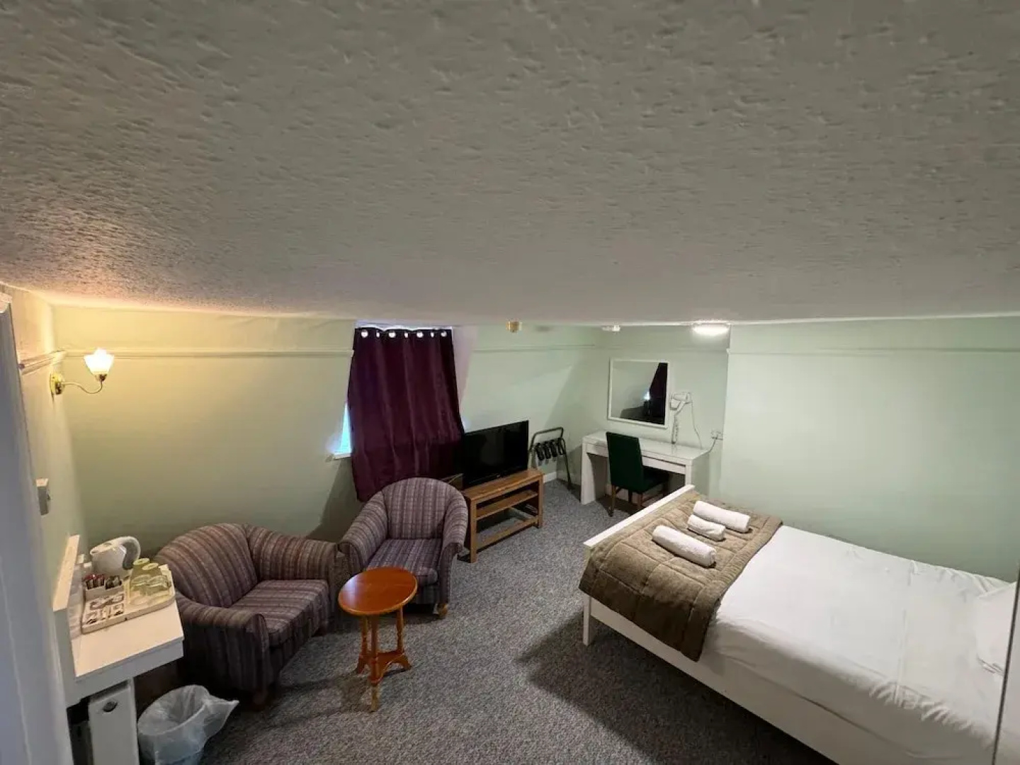 The George Hotel