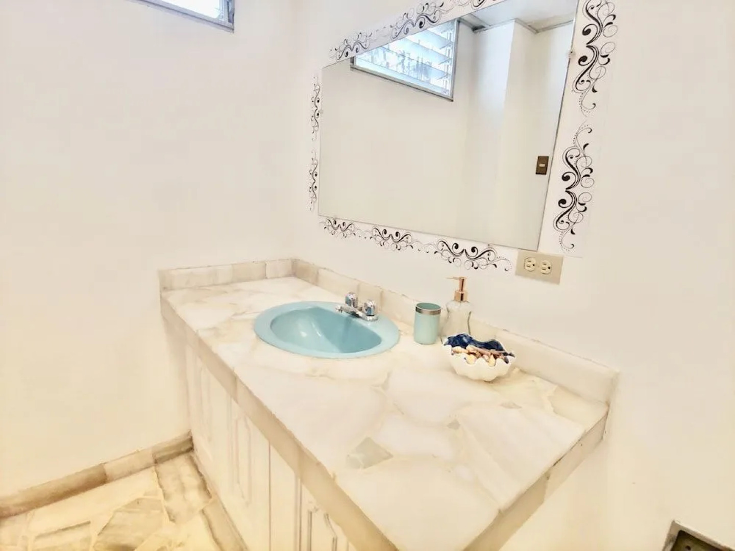 Pepe's House Guayaquil - Self Check-In