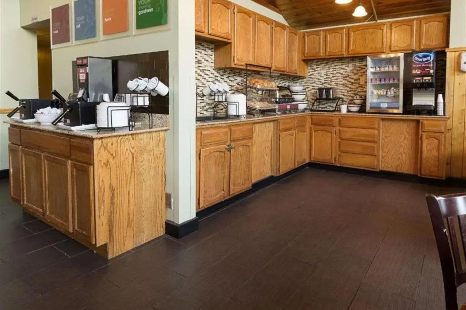 Comfort Inn & Suites Syracuse-Carrier Circle