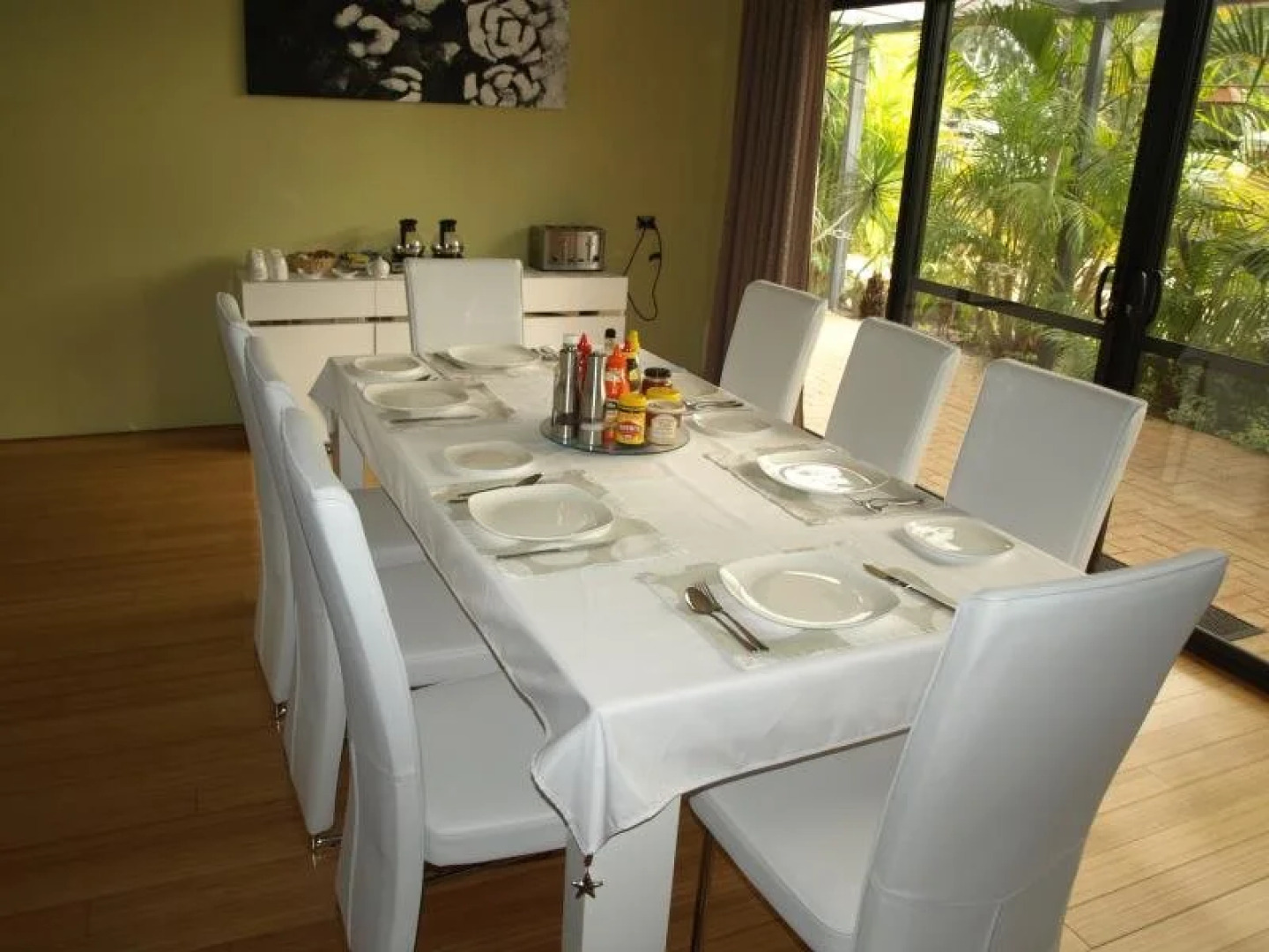 Baudins Bed & Breakfast - Adults Only