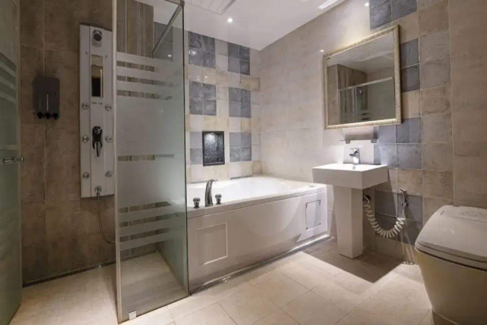 3S Hotel Dongtan - Business