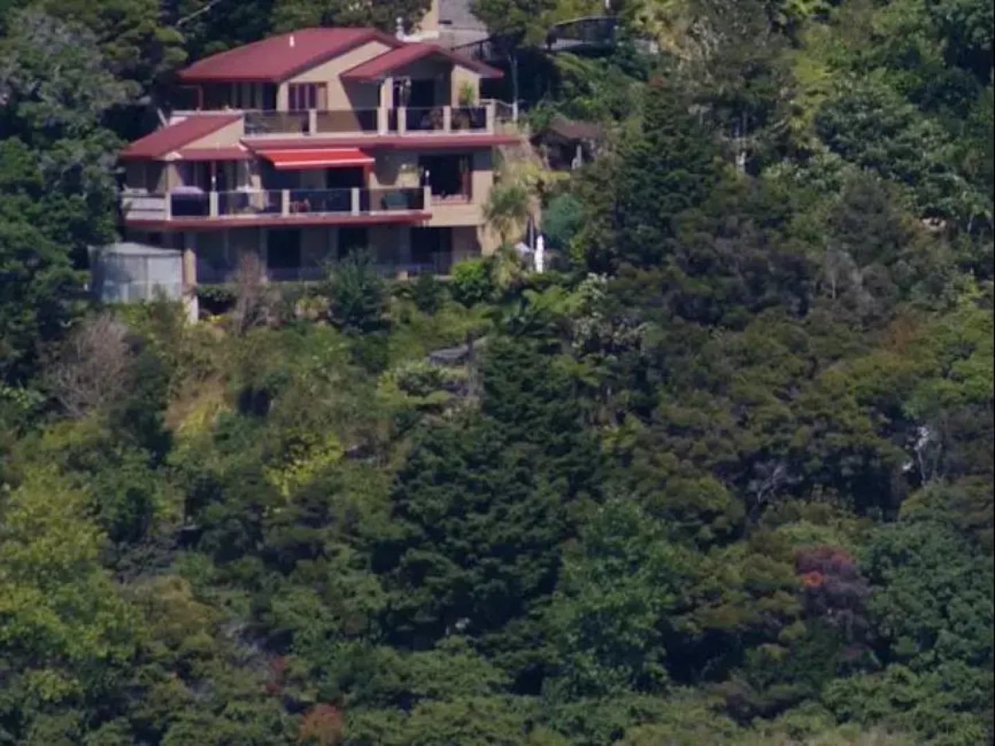 Bay Of Islands Beachhouse