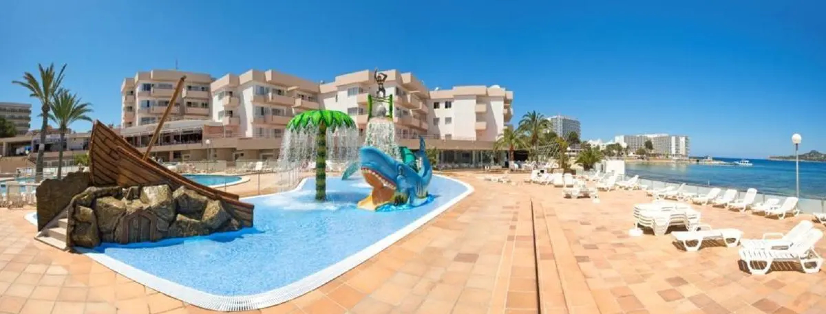 Playa Bella Beach Apartments