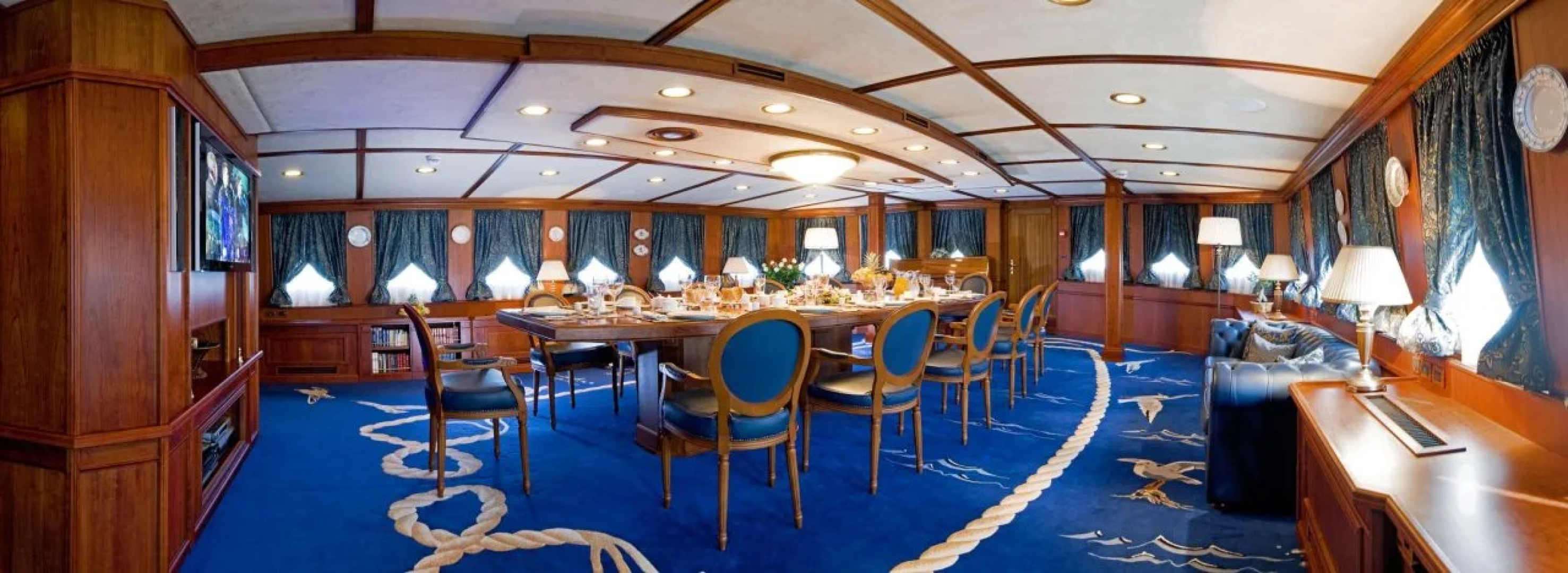 Seagull II Static Charter
