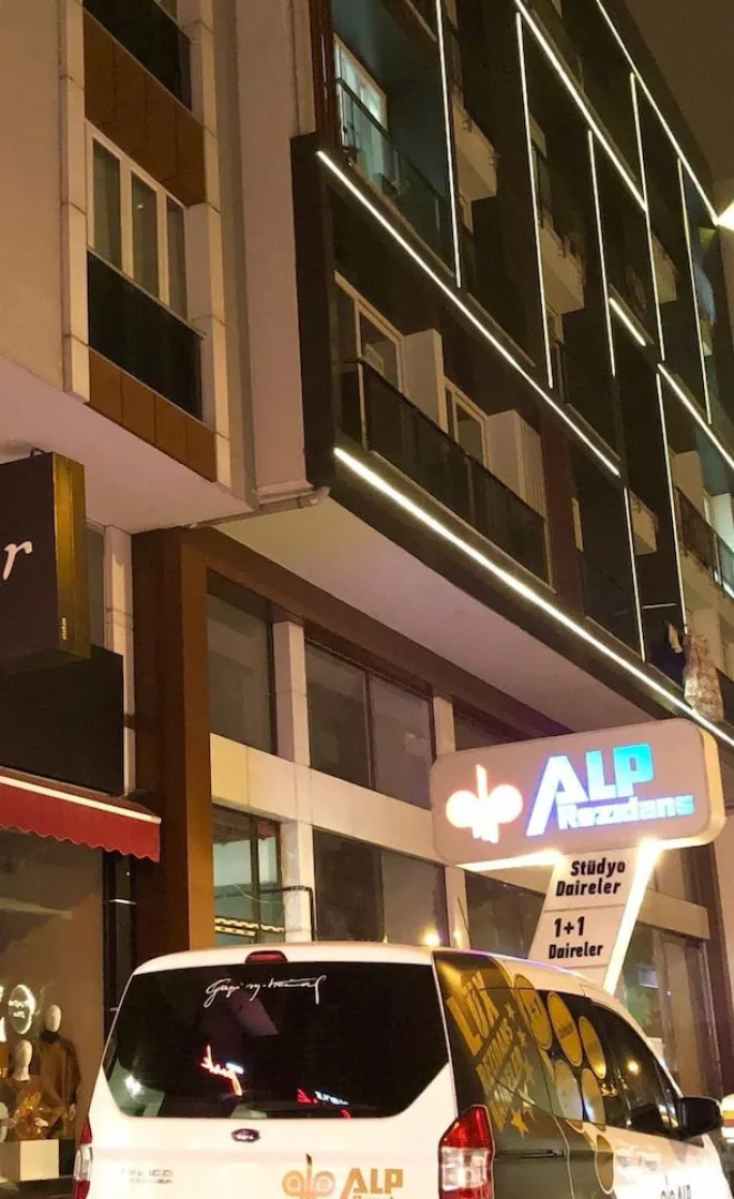 Deluxe Life Residence