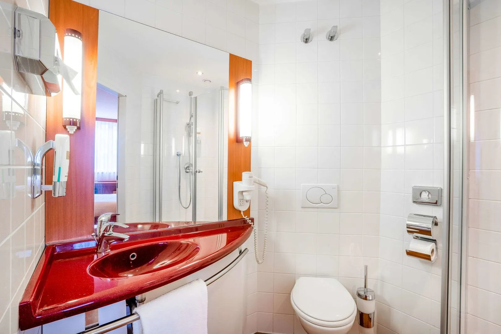 Leonardo Hotel Salzburg City Center