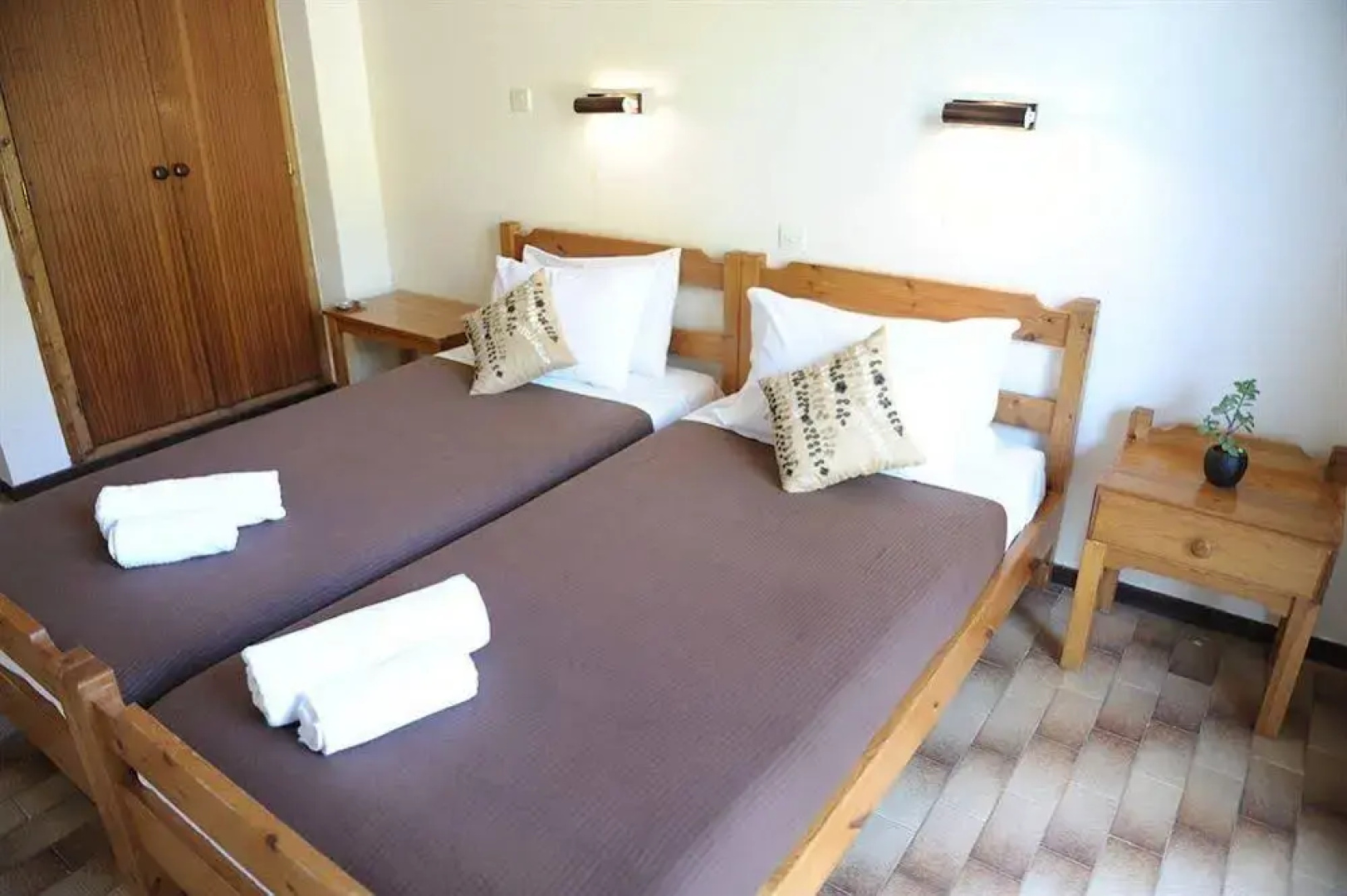 Phivos Hotel