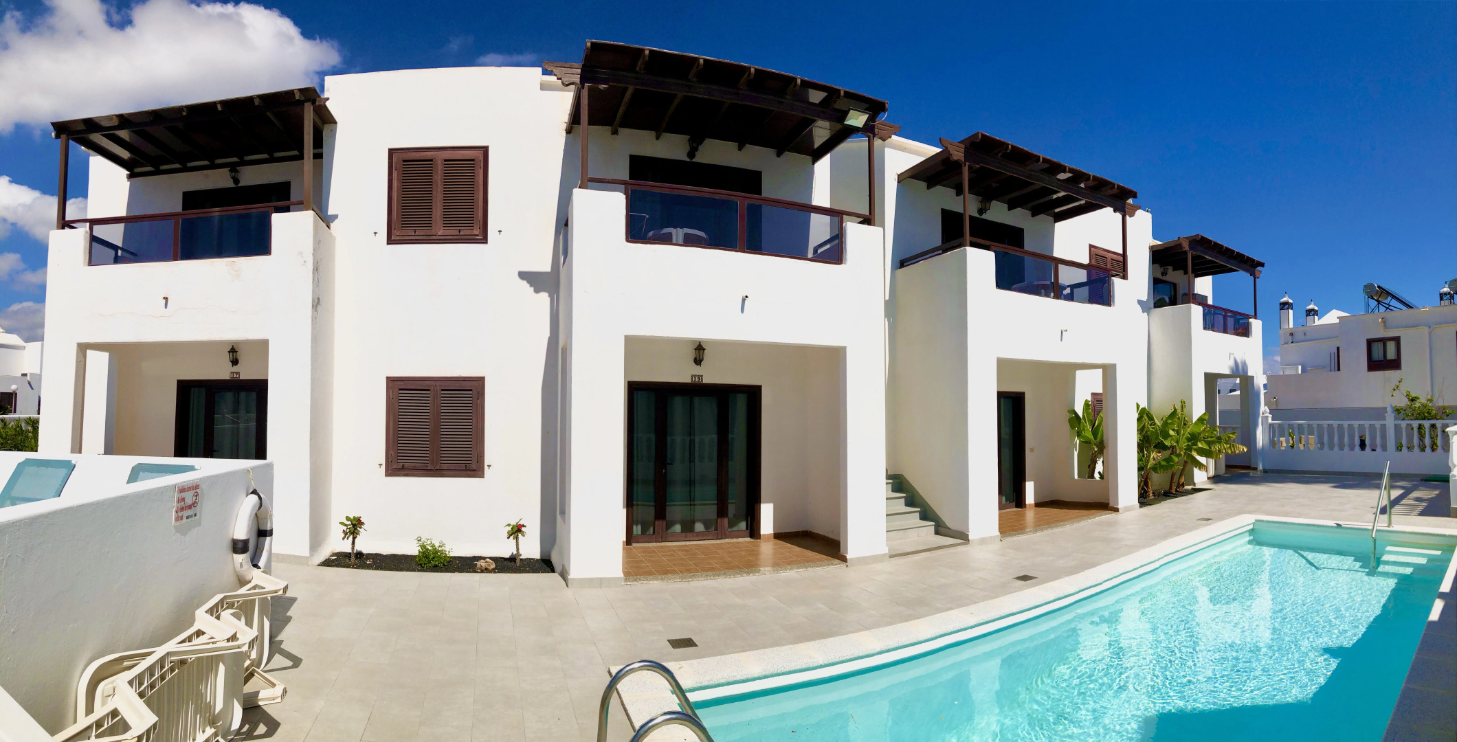 Apartamentos La Laguneta