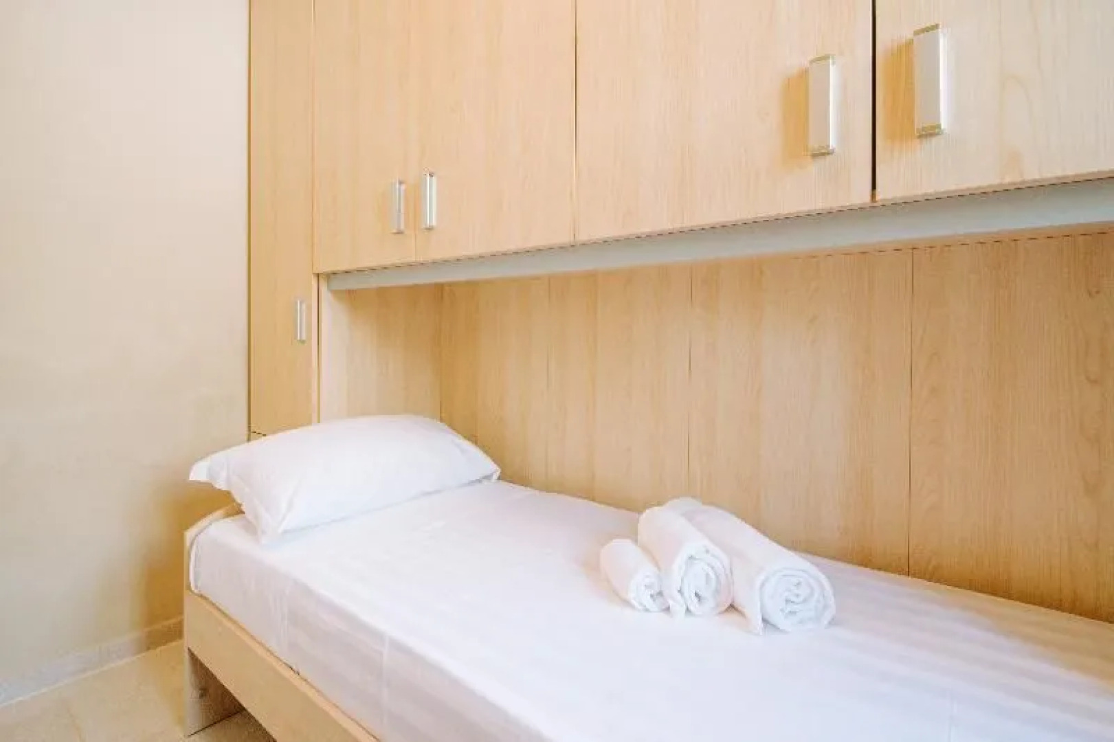 Trulli and pool Malvischi