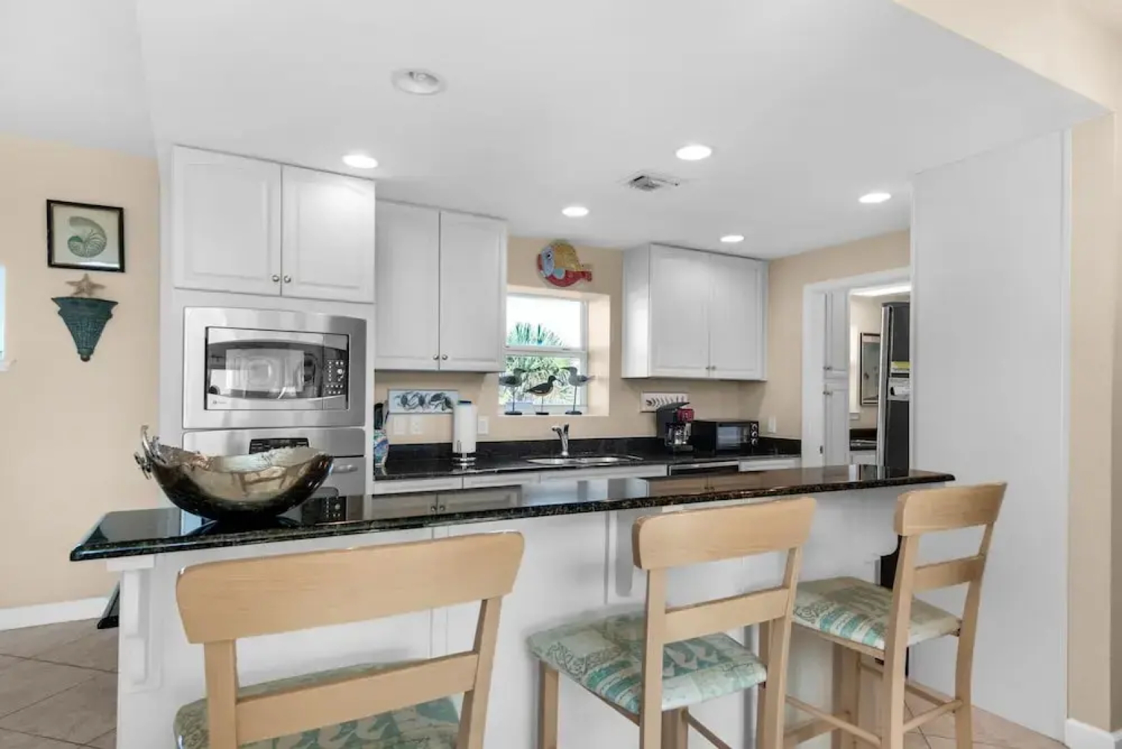 Portside S "beauty And The Beach" 3 Bedroom Townhouse by RedAwning