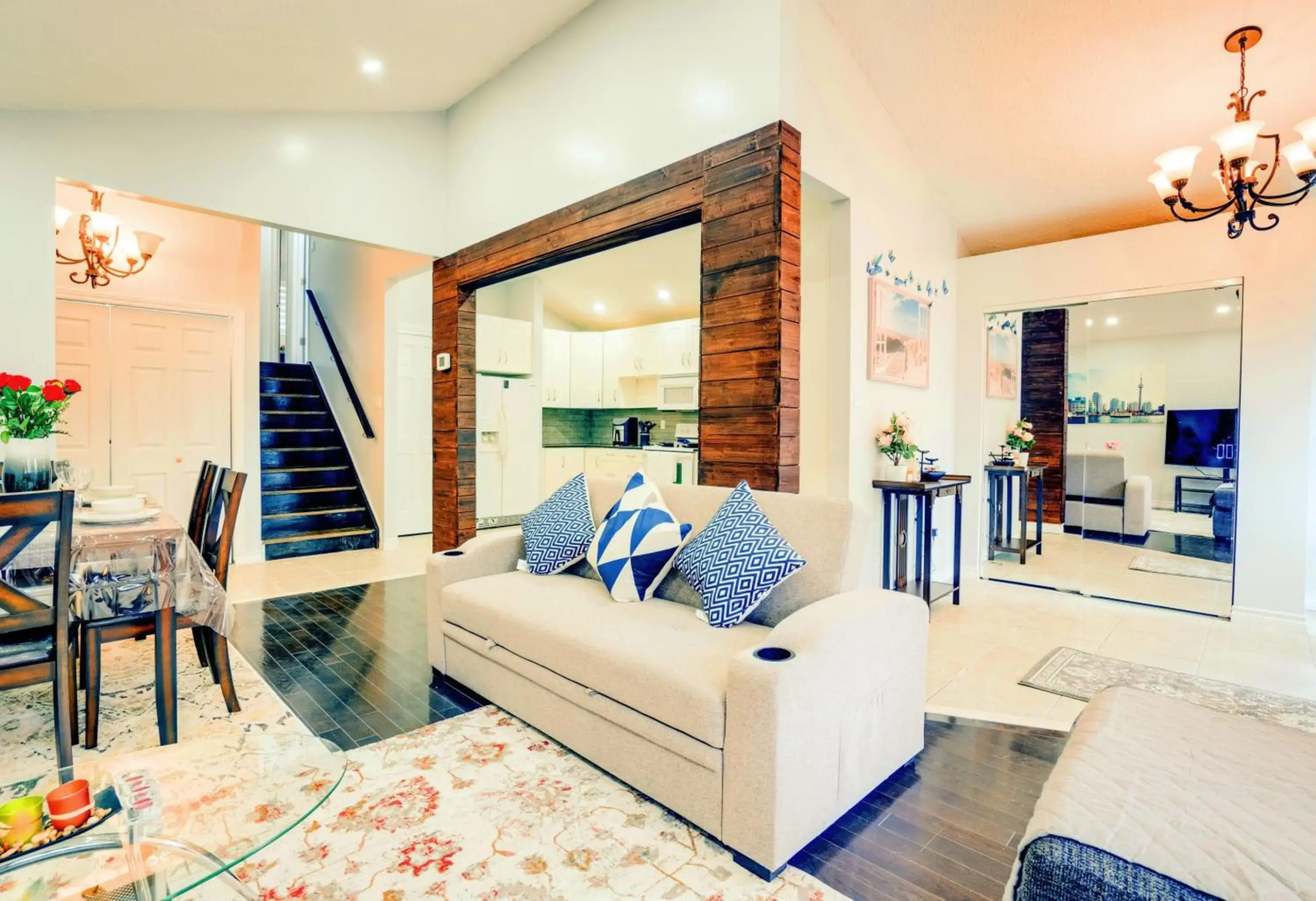 Tranquil & Cozy 30 min to Toronto ~ Backyard ~ Pkg