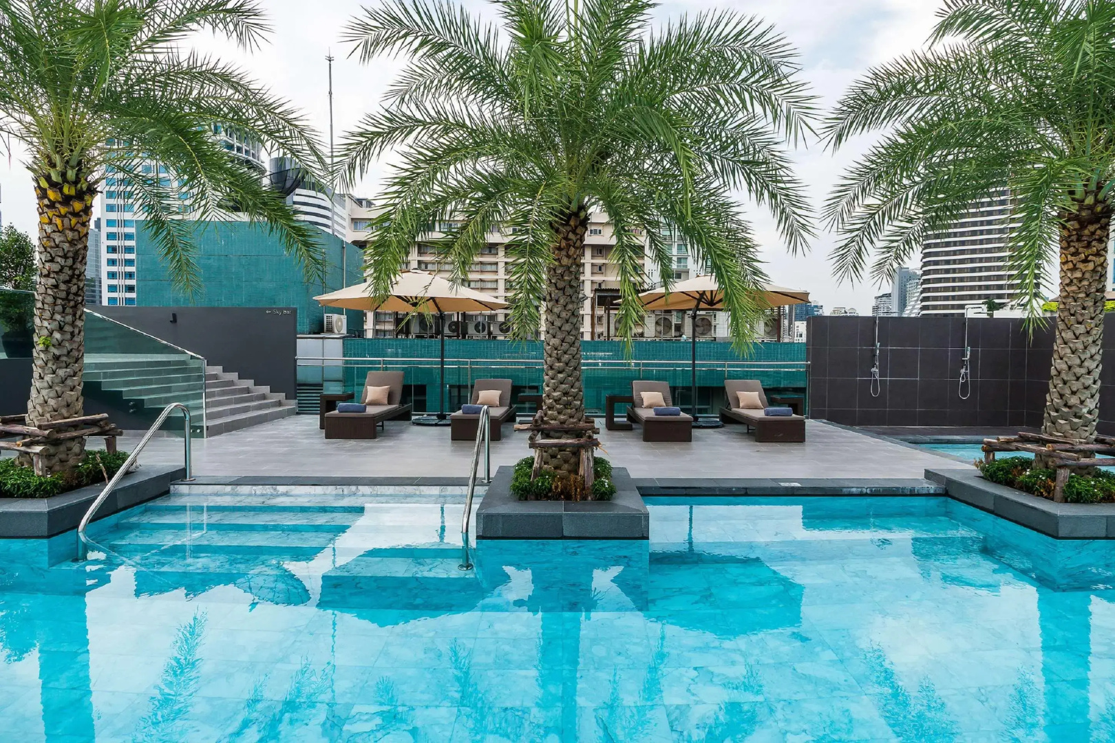 SureStay Plus Hotel by Best Western Sukhumvit 2