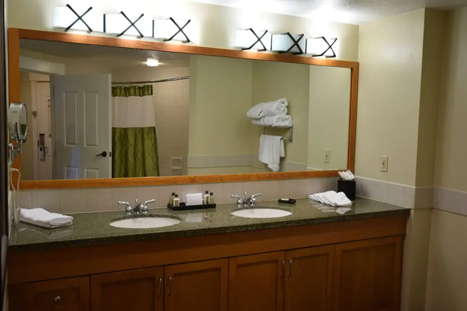 Grand Residences by Marriott by Heavenly Village Condos