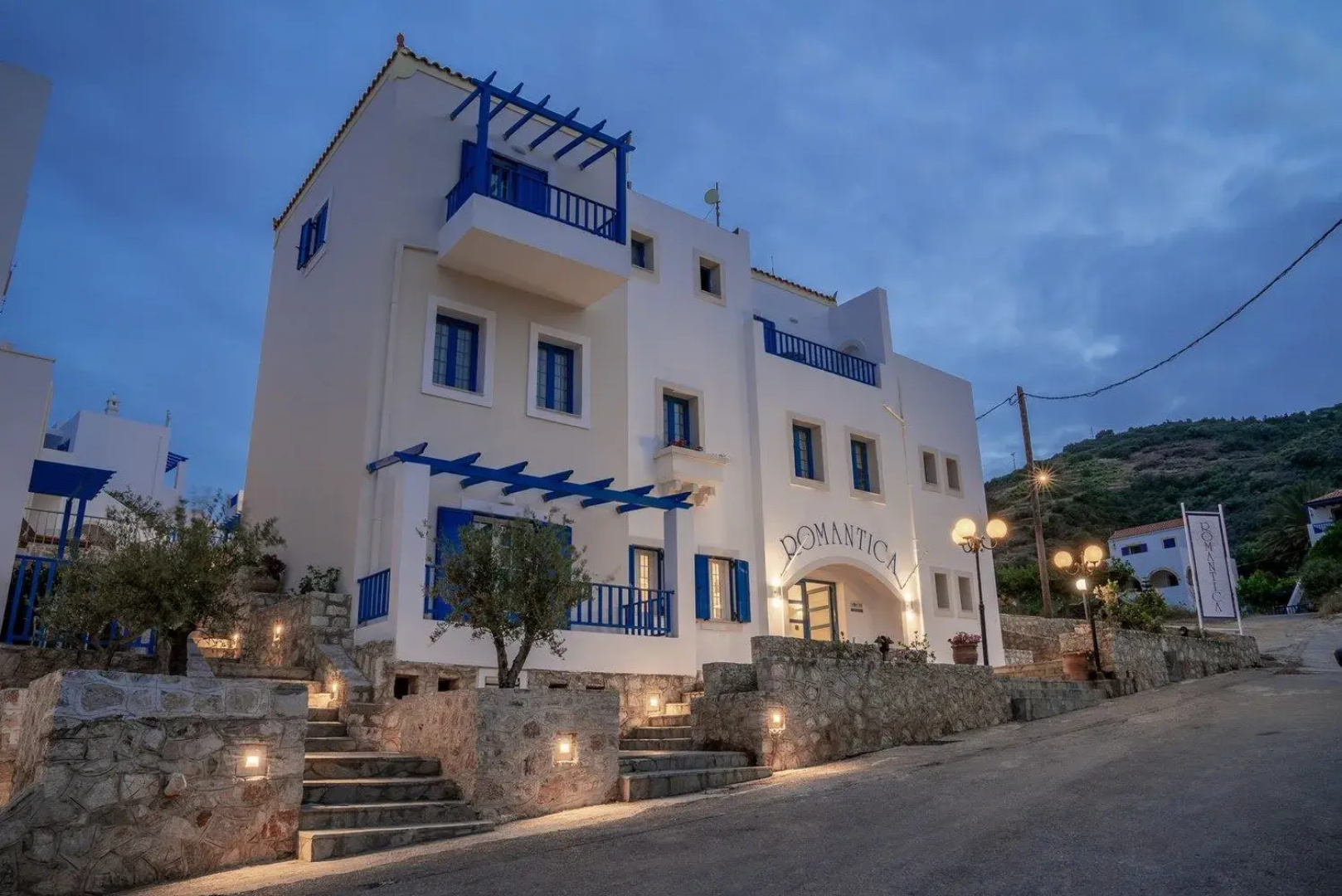 Romantica Apartments
