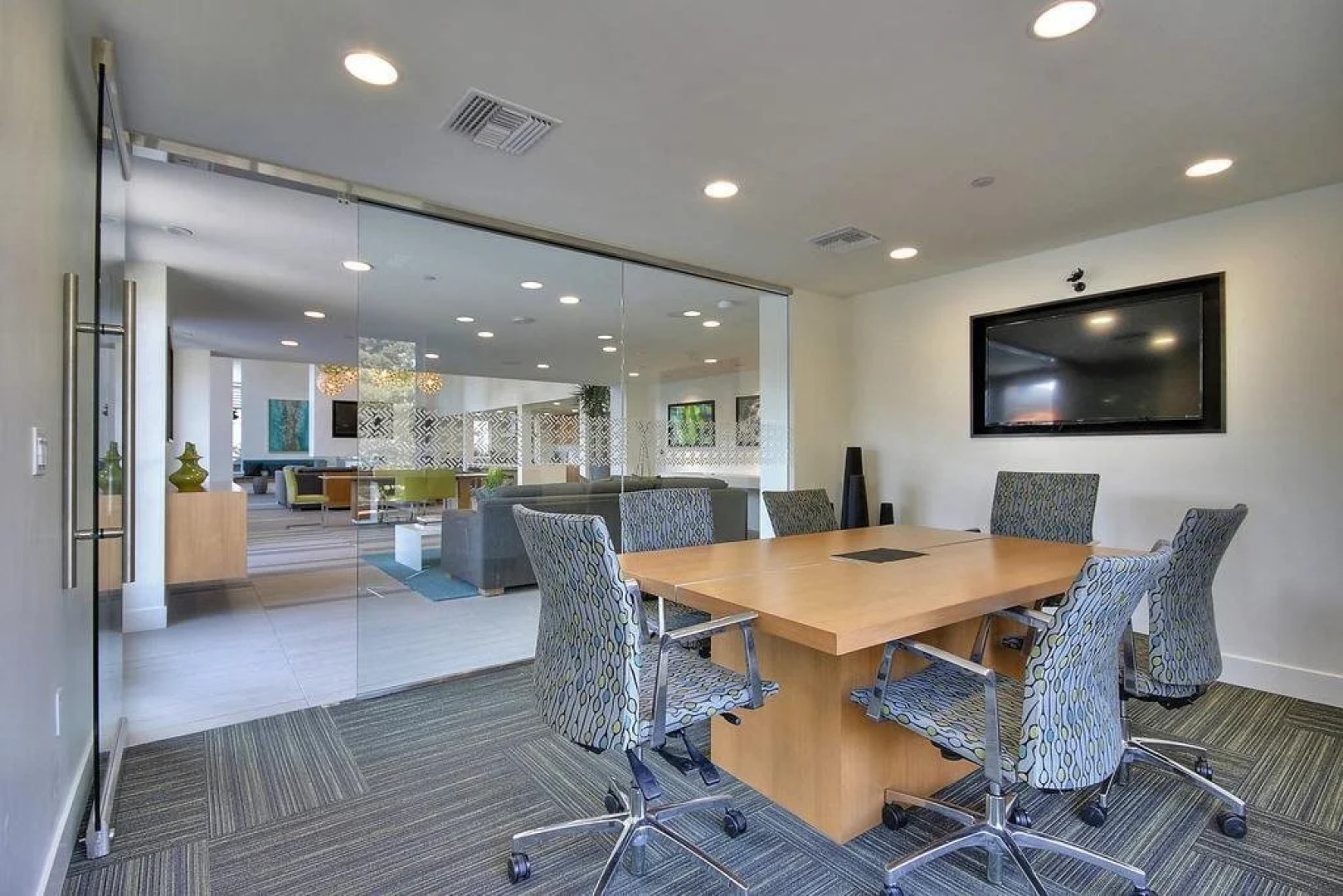 Urban Flat Apartments @ North San Jose