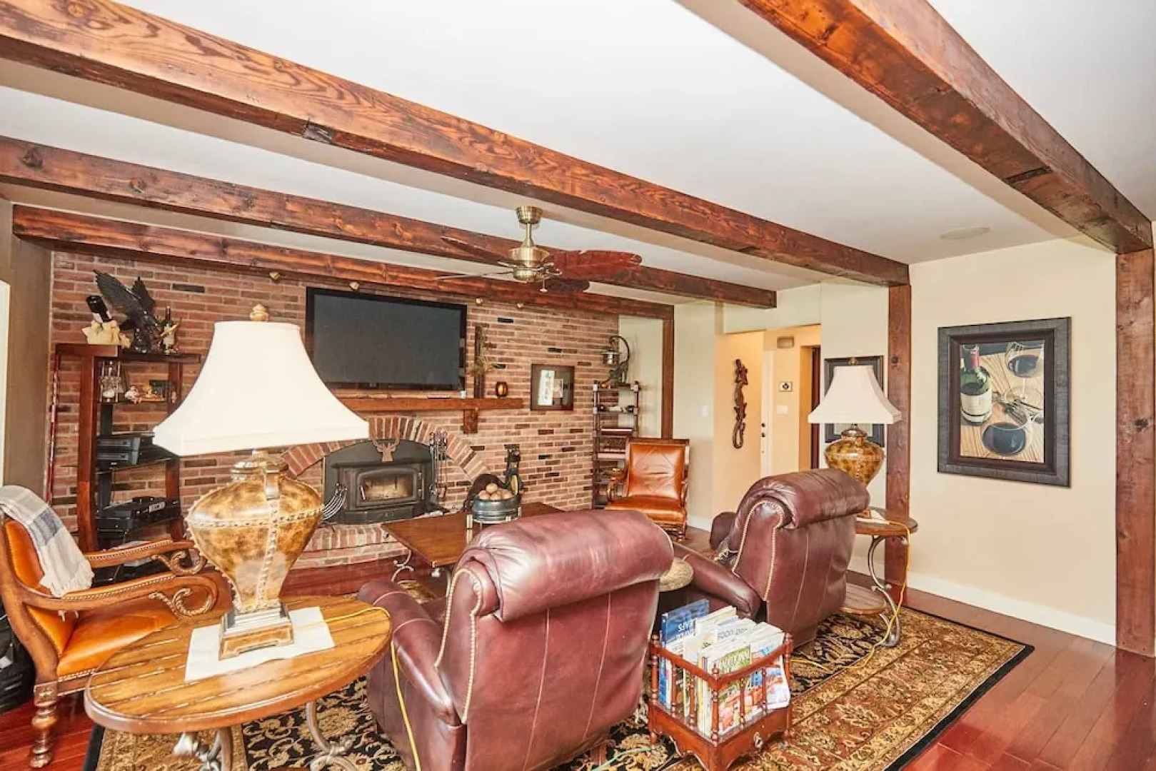 Niagara Lakefront Charm