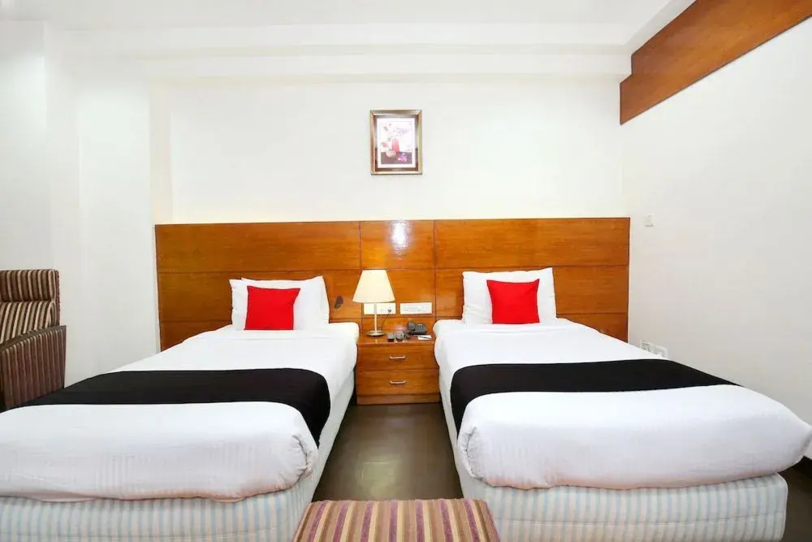 Capital O 4004 I-Square