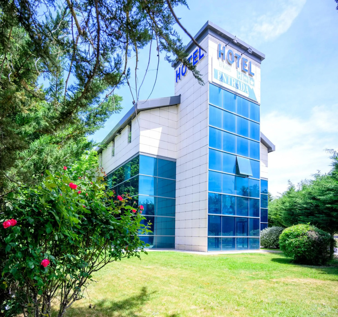 Hotel Restaurante El Valles 4 ESTRELLAS