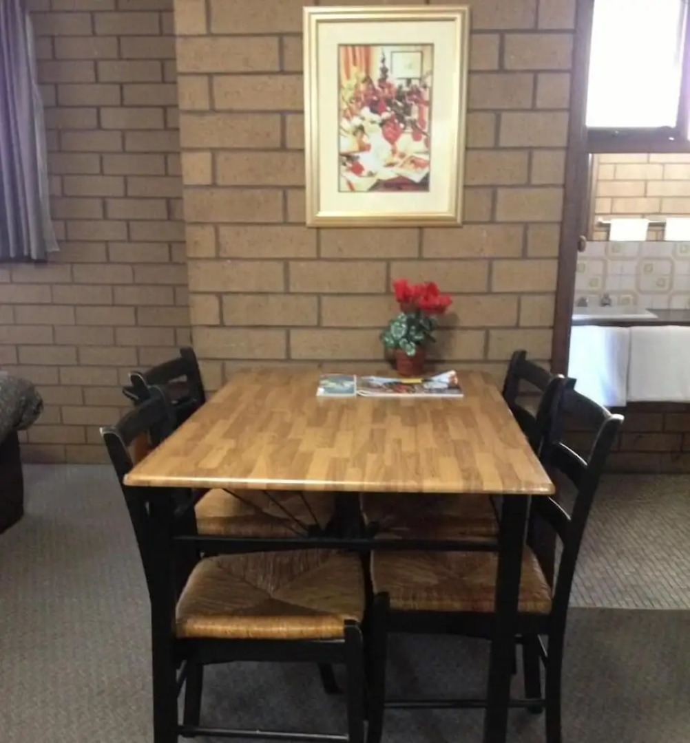 Rippleside Park Motor Inn