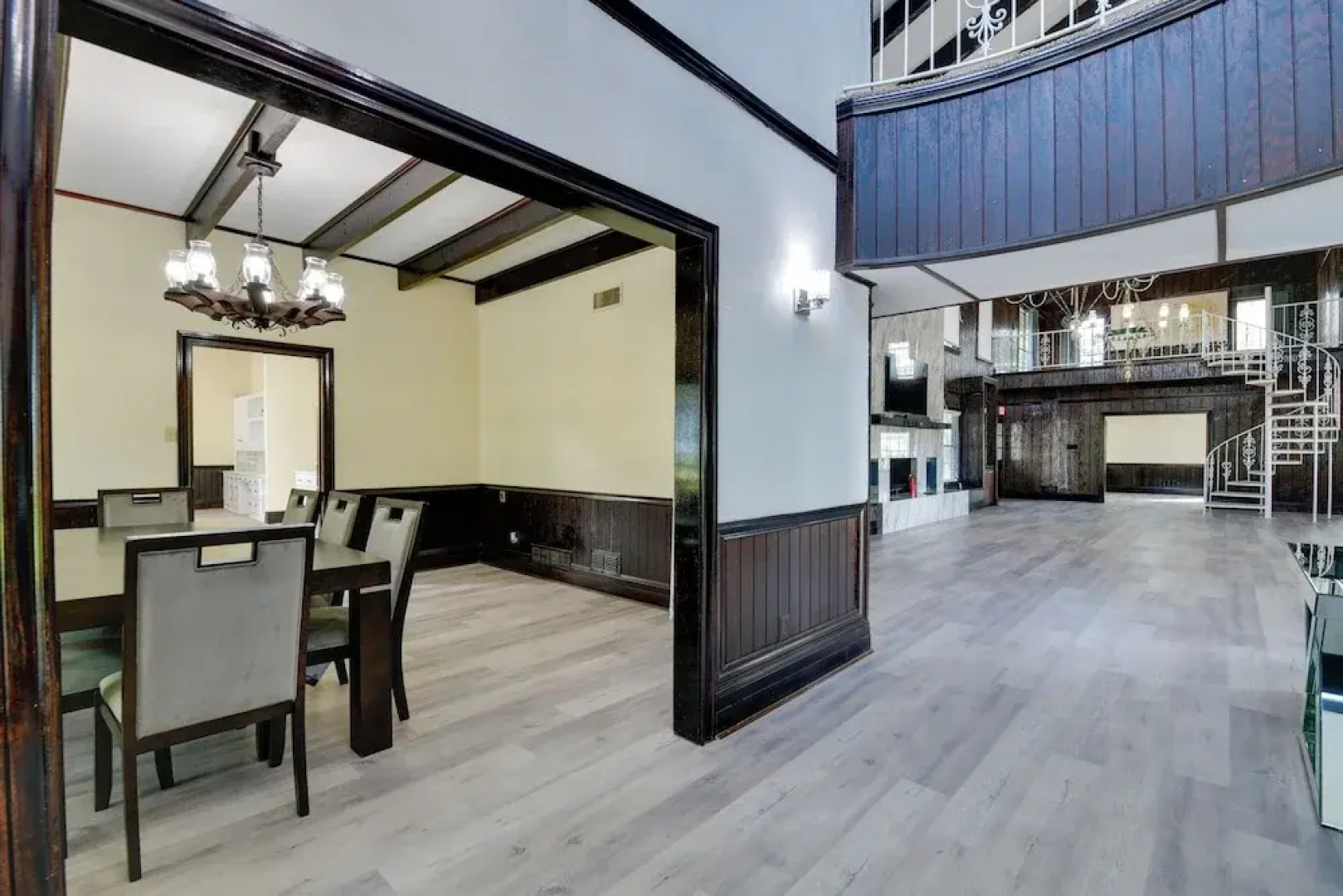 Private Pool: Pilot Point Home on 45 Acres