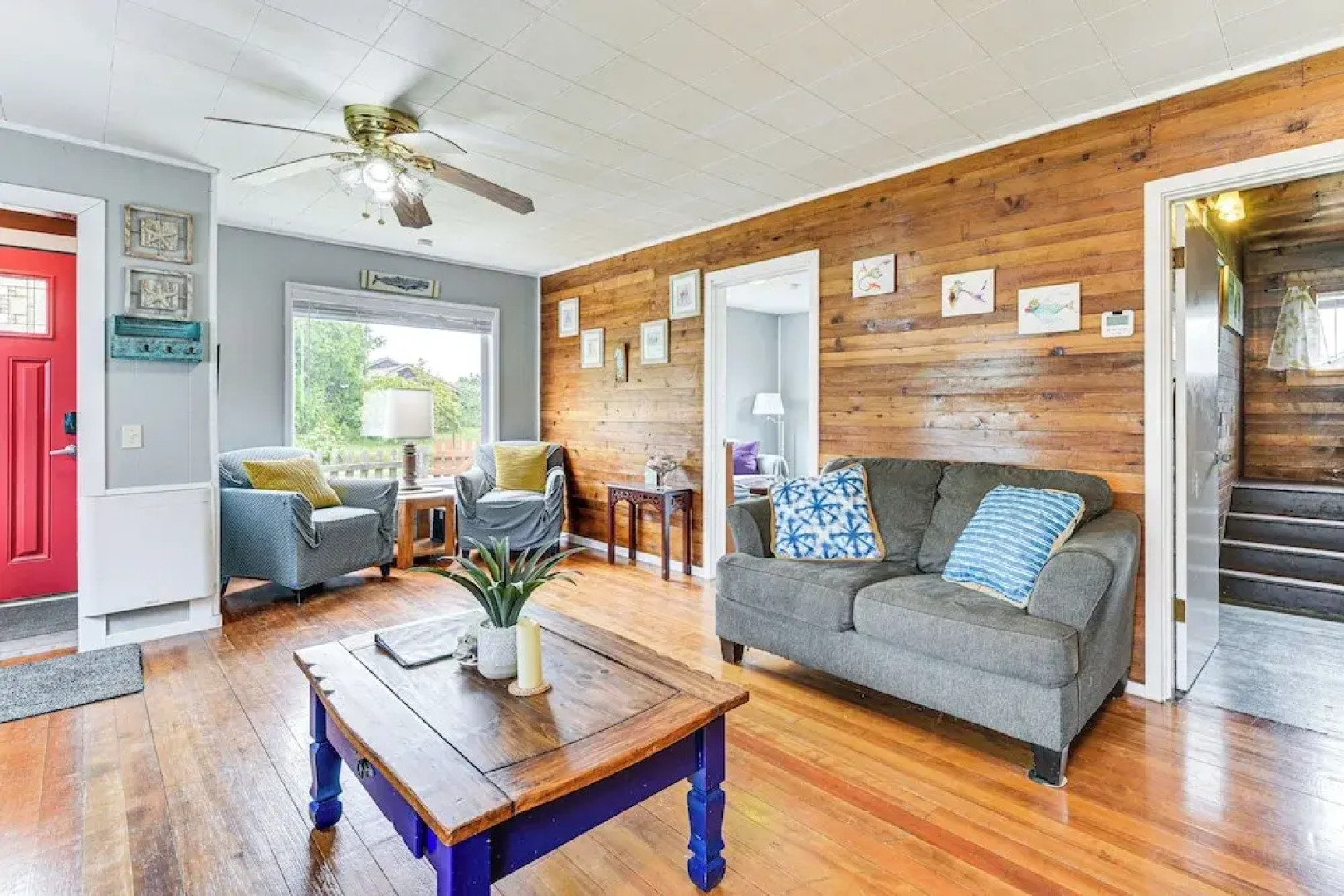 Walk to Beach: Charming Home - 3 Mi to Seabrook