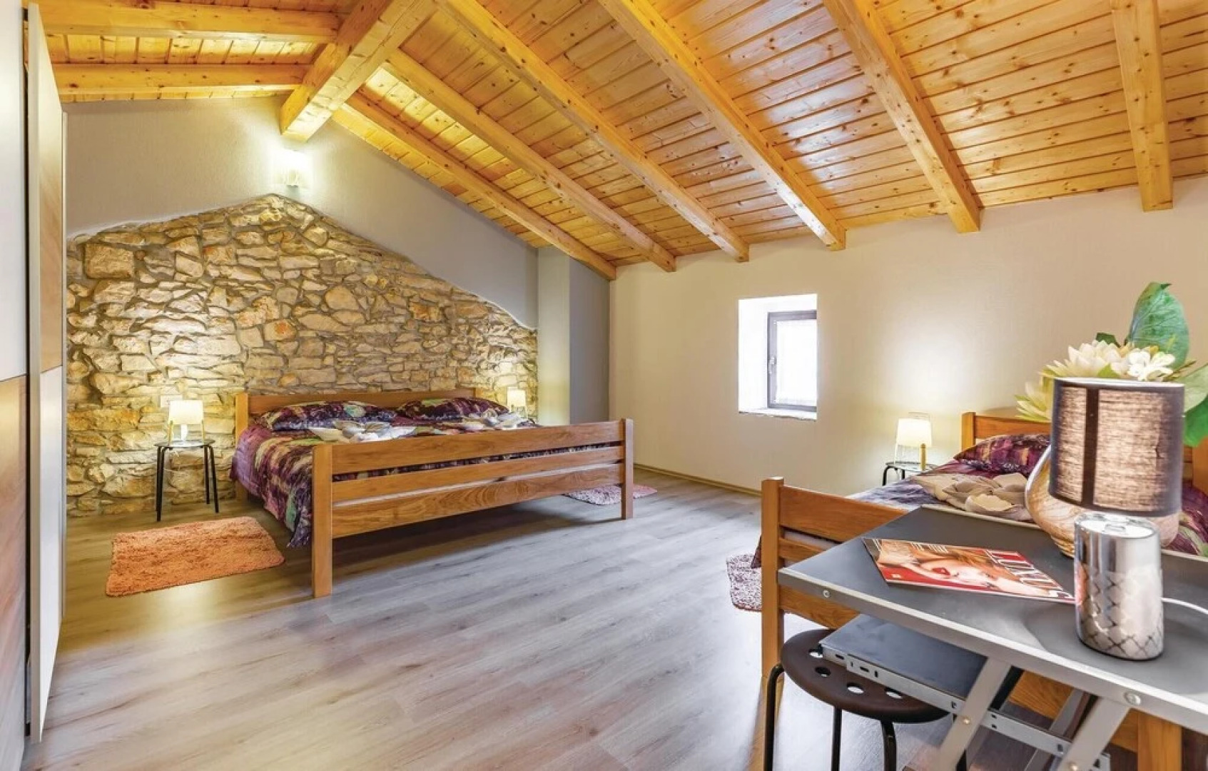 Stunning Home in Peruski With Wifi and 2 Bedrooms