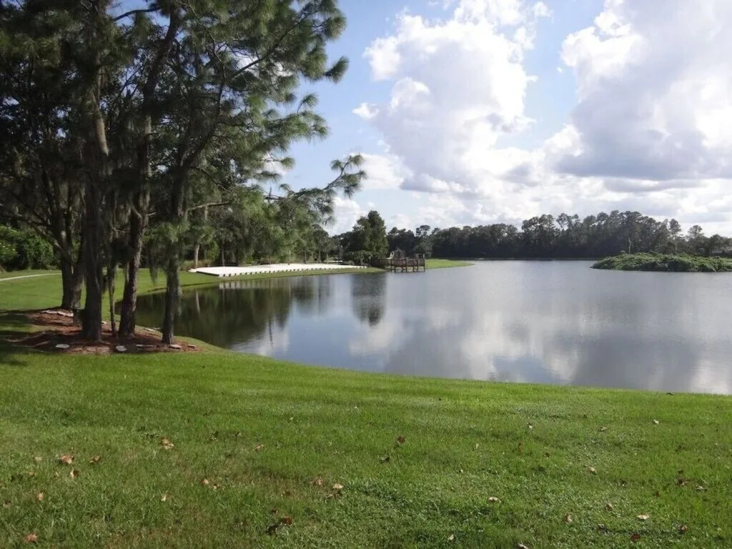 Lake Berkley Lake Front Oasis - Three Bedroom Home