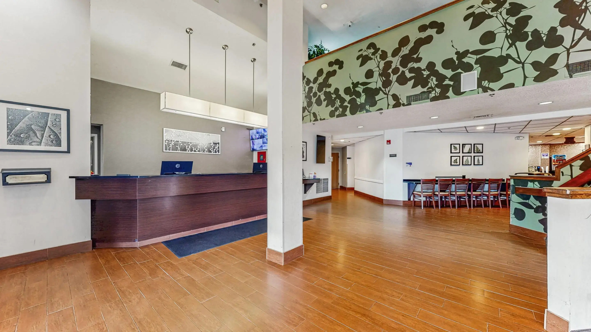 Sleep Inn & Suites Buffalo Airport