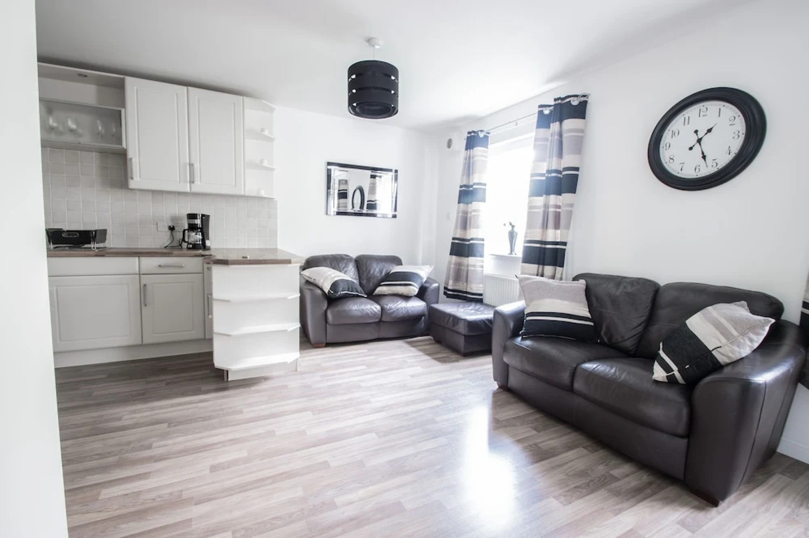 Am Pm Cults Townhouses