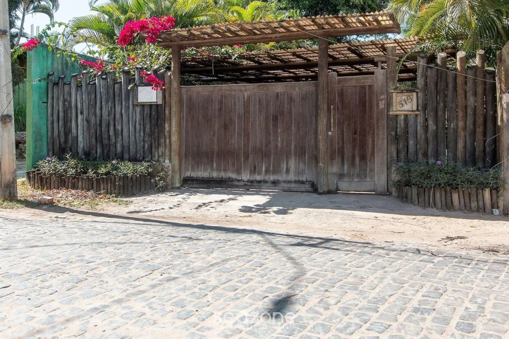 Casa de férias com piscina e churrasqueira ACC519