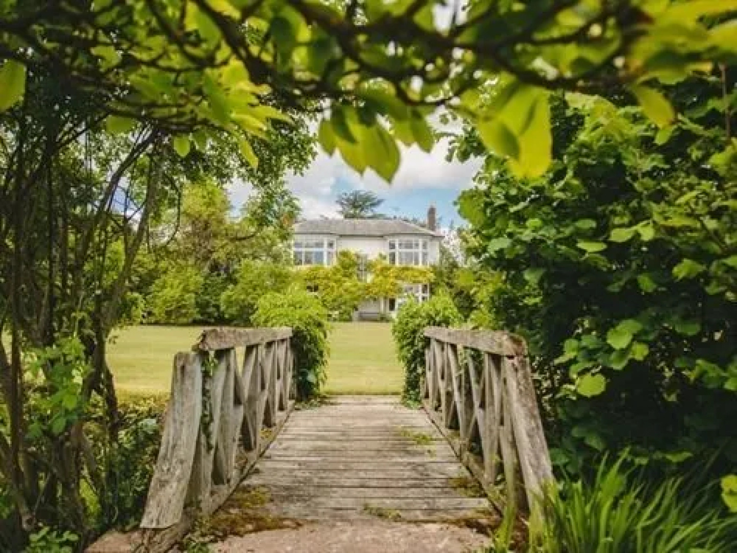 Laughern Hill Estate