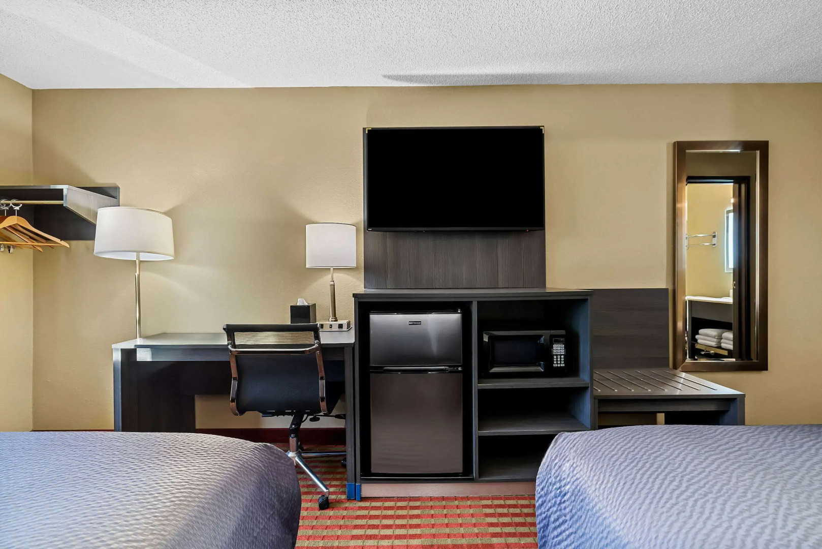 Super 8 by Wyndham Amsterdam