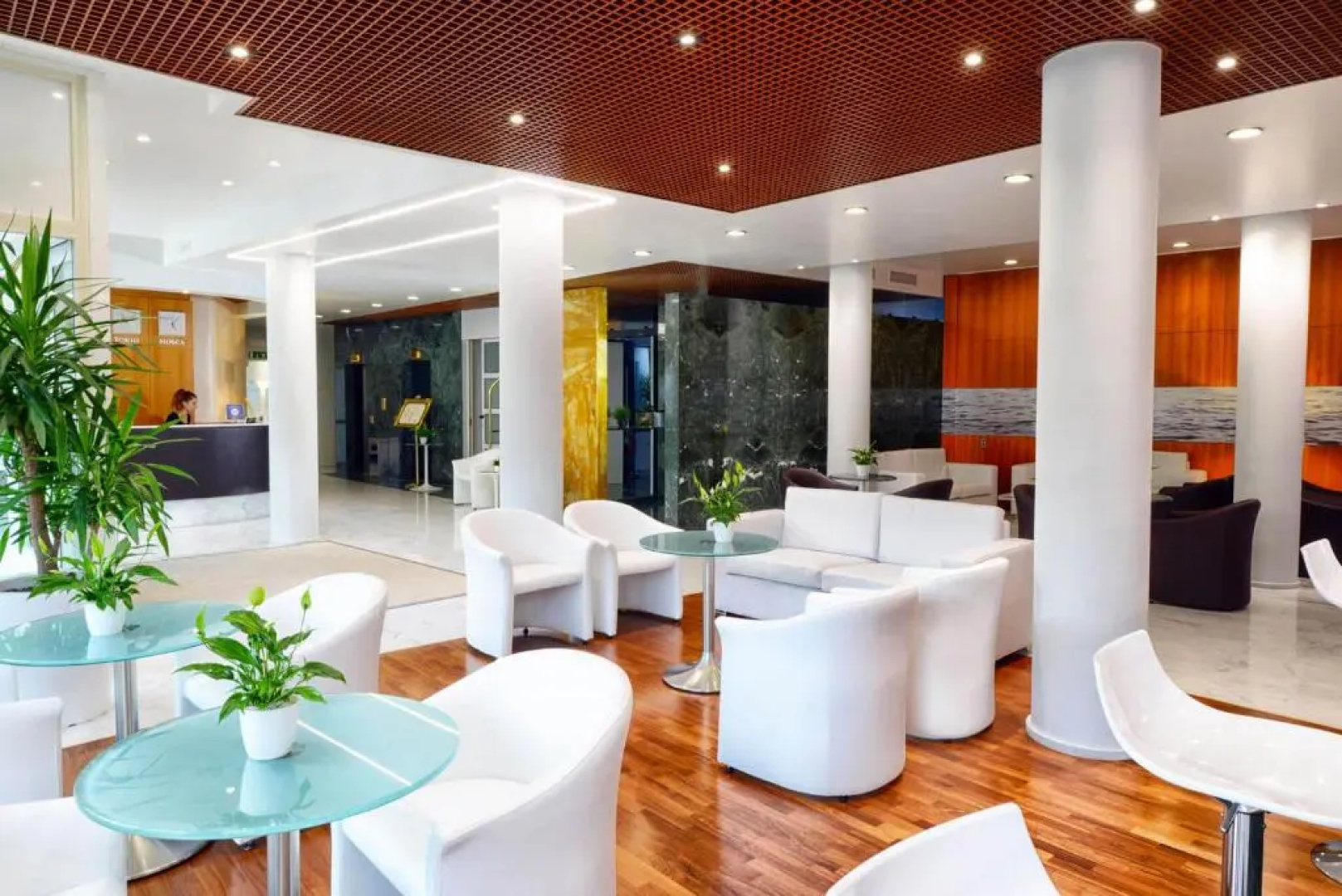 Raffaello Hotel