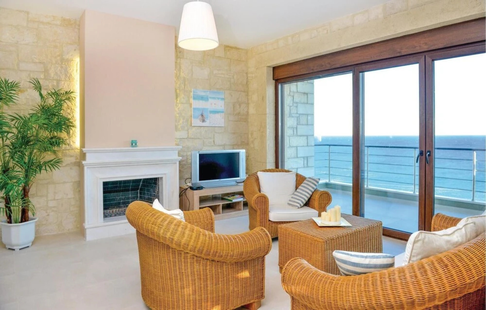 Amazing Home in Heraklion With Wifi and 3 Bedrooms