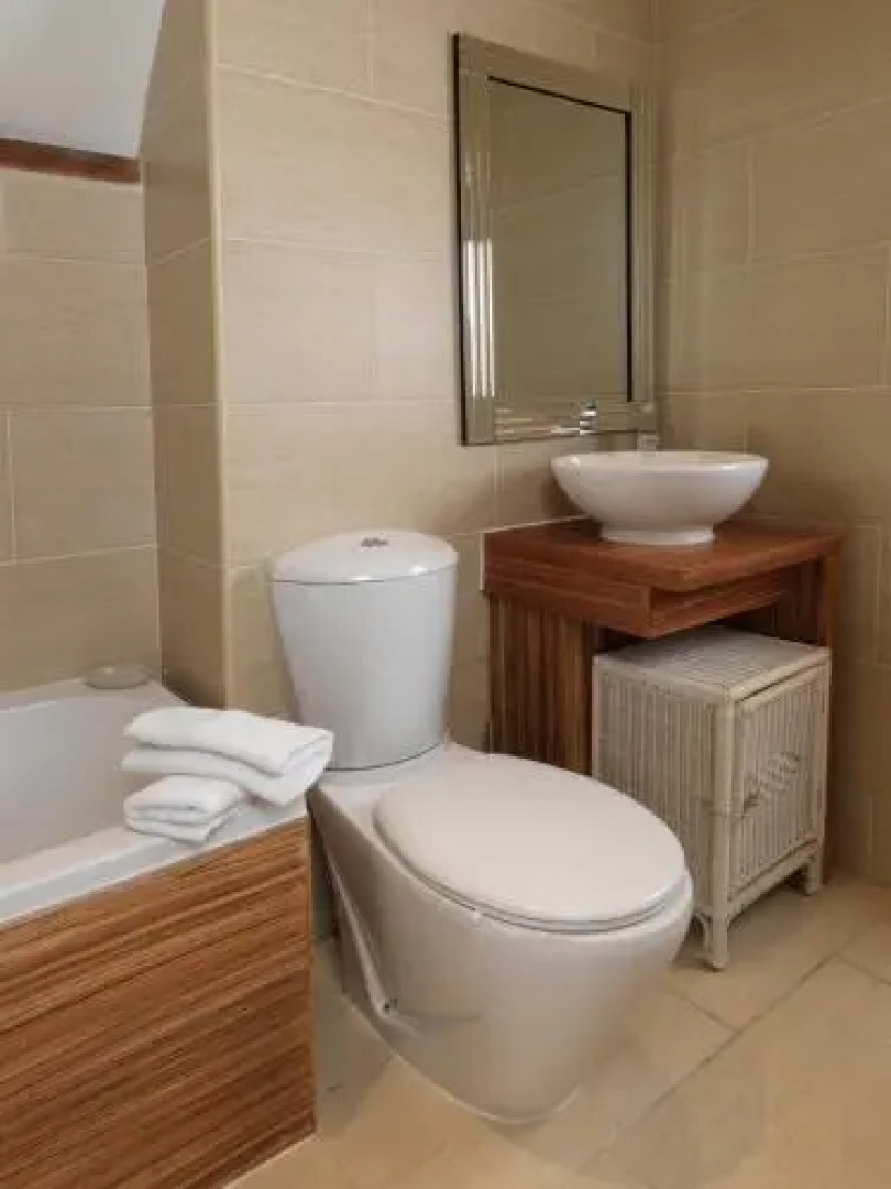 Garden View, 6 Rodley Hall, Leeds