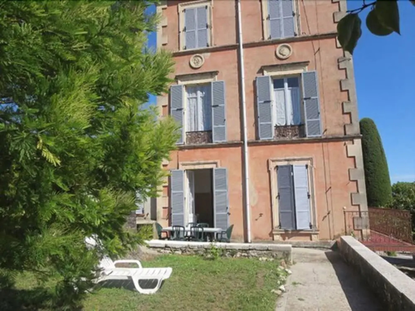 Villa les Roses by Gites de France