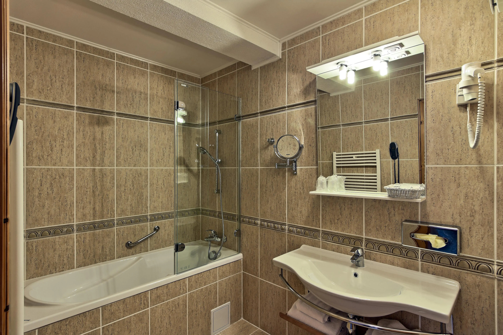 Mercure Sighisoara Binderbubi - Hotel & Spa