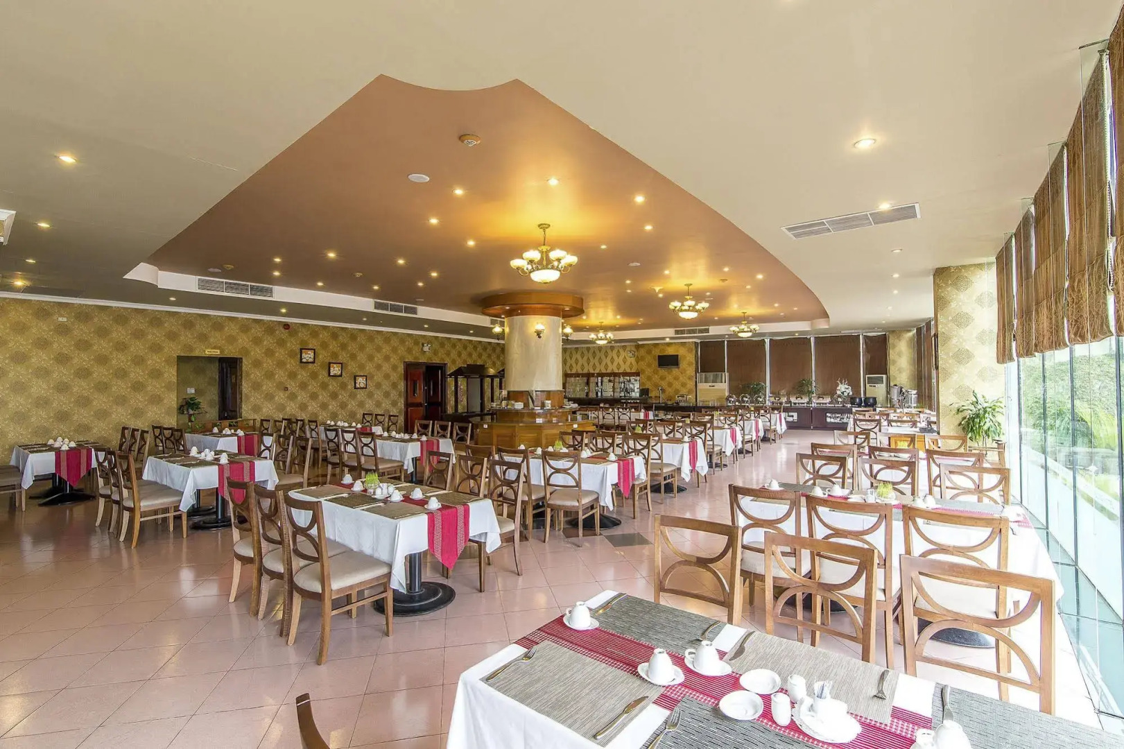 Sai Gon Ha Long Hotel