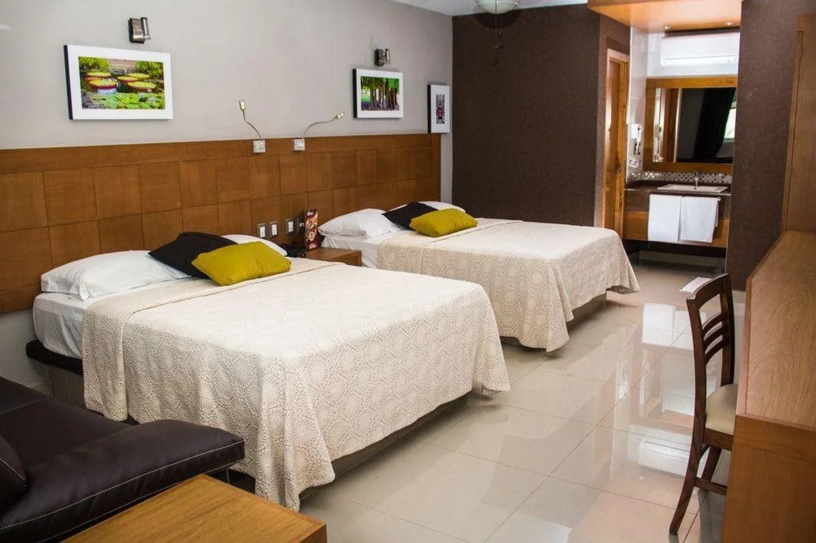 Hotel Paradise Coast