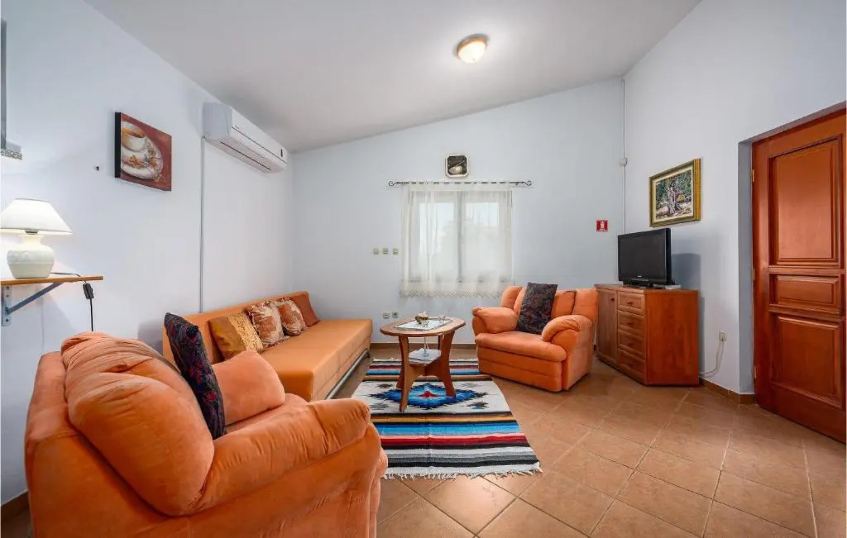 Beautiful Home in Muntic With Outdoor Swimming Pool, Wifi and 3 Bedrooms