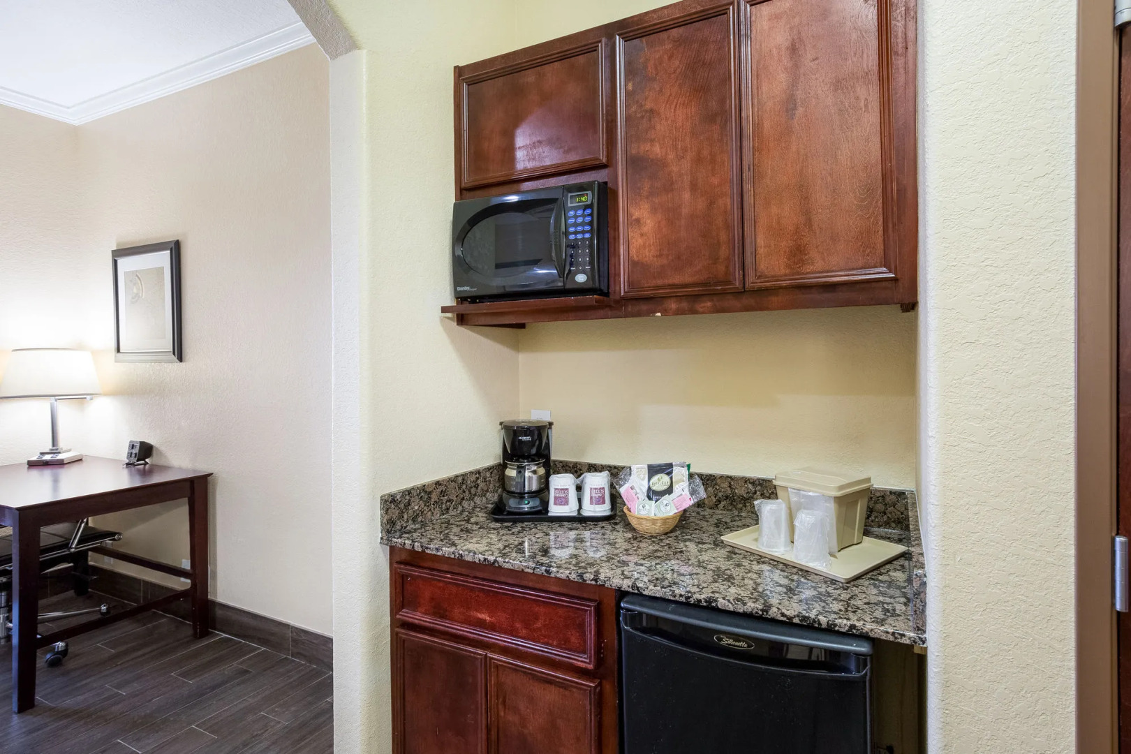 Comfort Suites Baytown I - 10