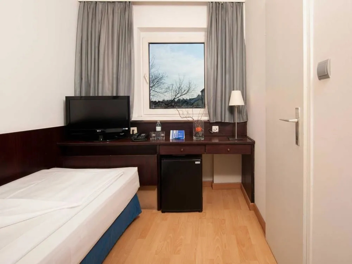 Mate Dependance Hotel