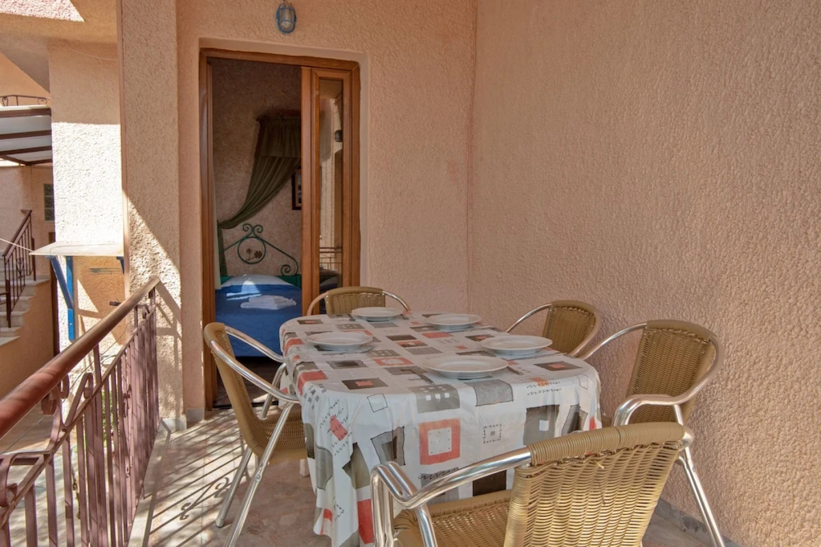 Kleoni Club Hotel & Apartments