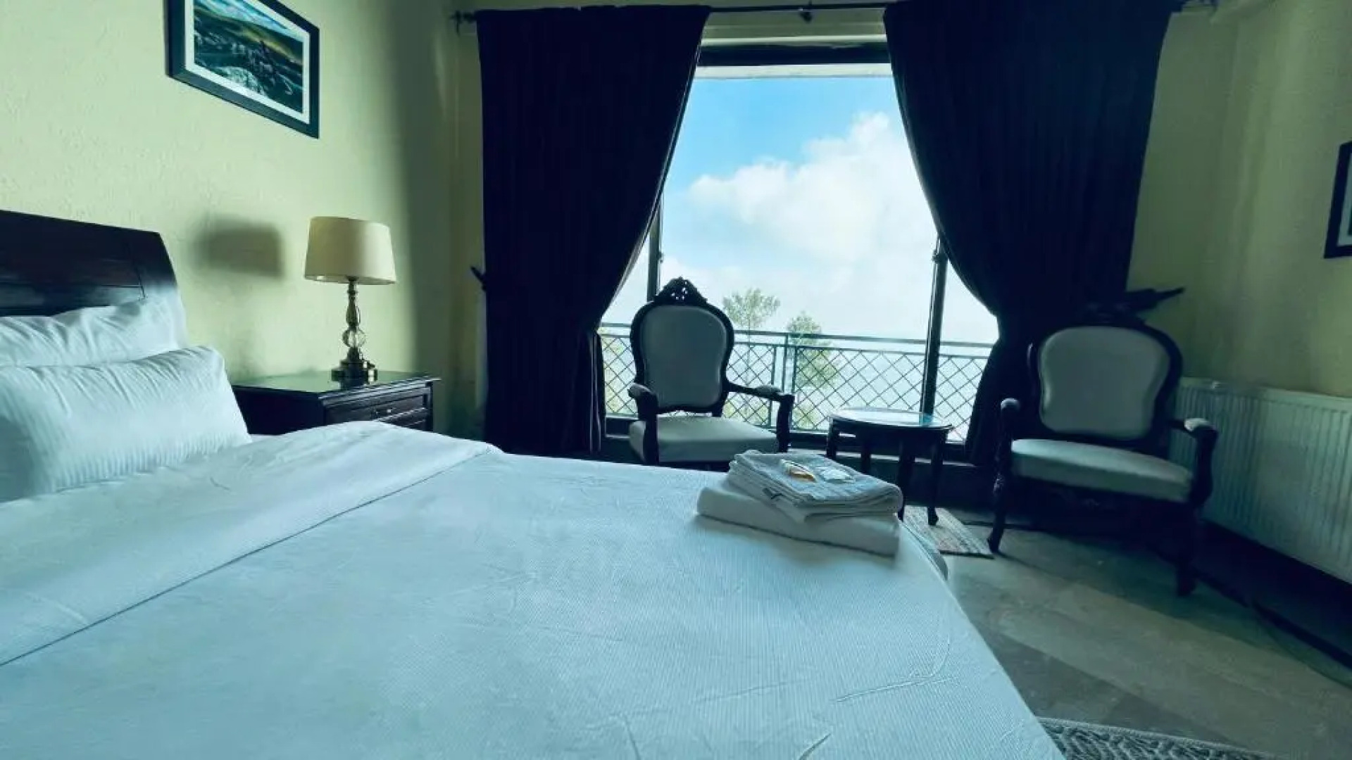 White House Cottages