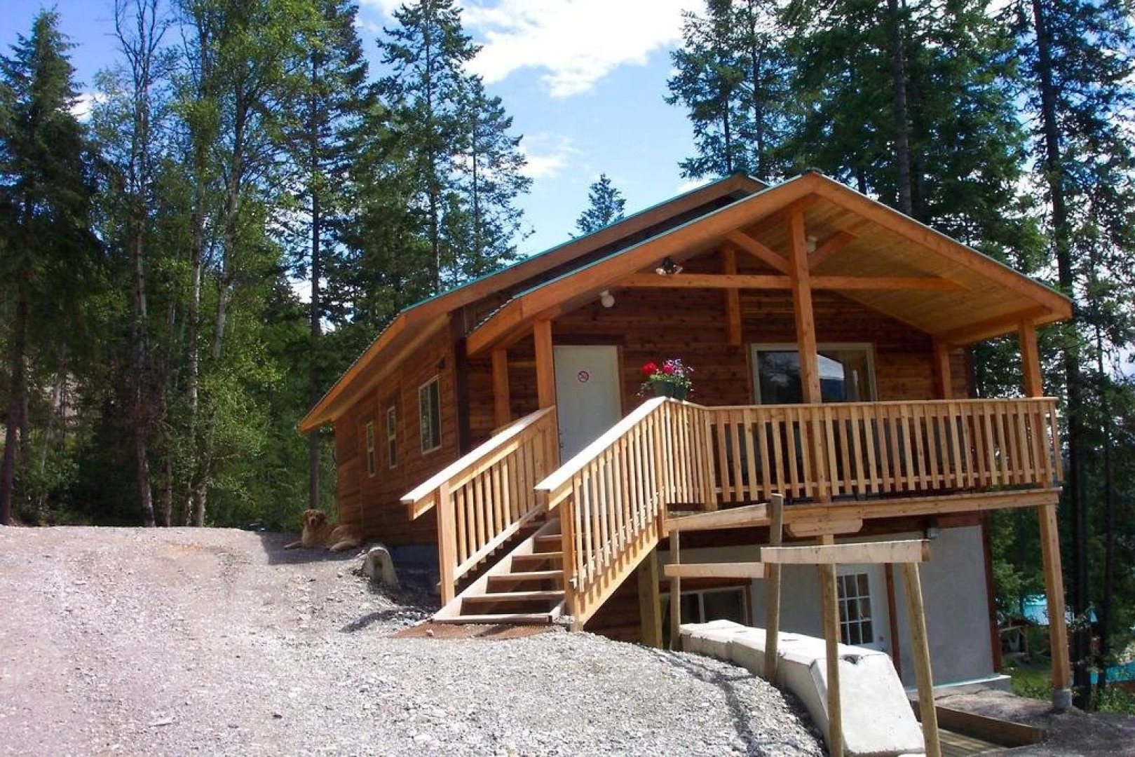 Alexa Chalets - Timber Inn & Restaurant