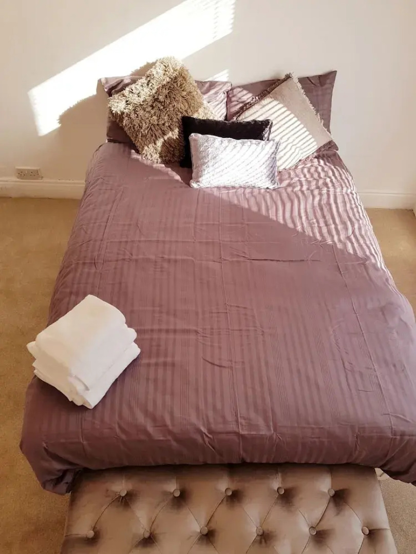 Woodleigh Luxury 3 Bedrooms House