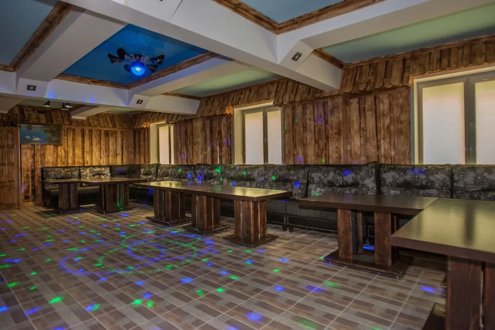 Гостиница Mars-Hous