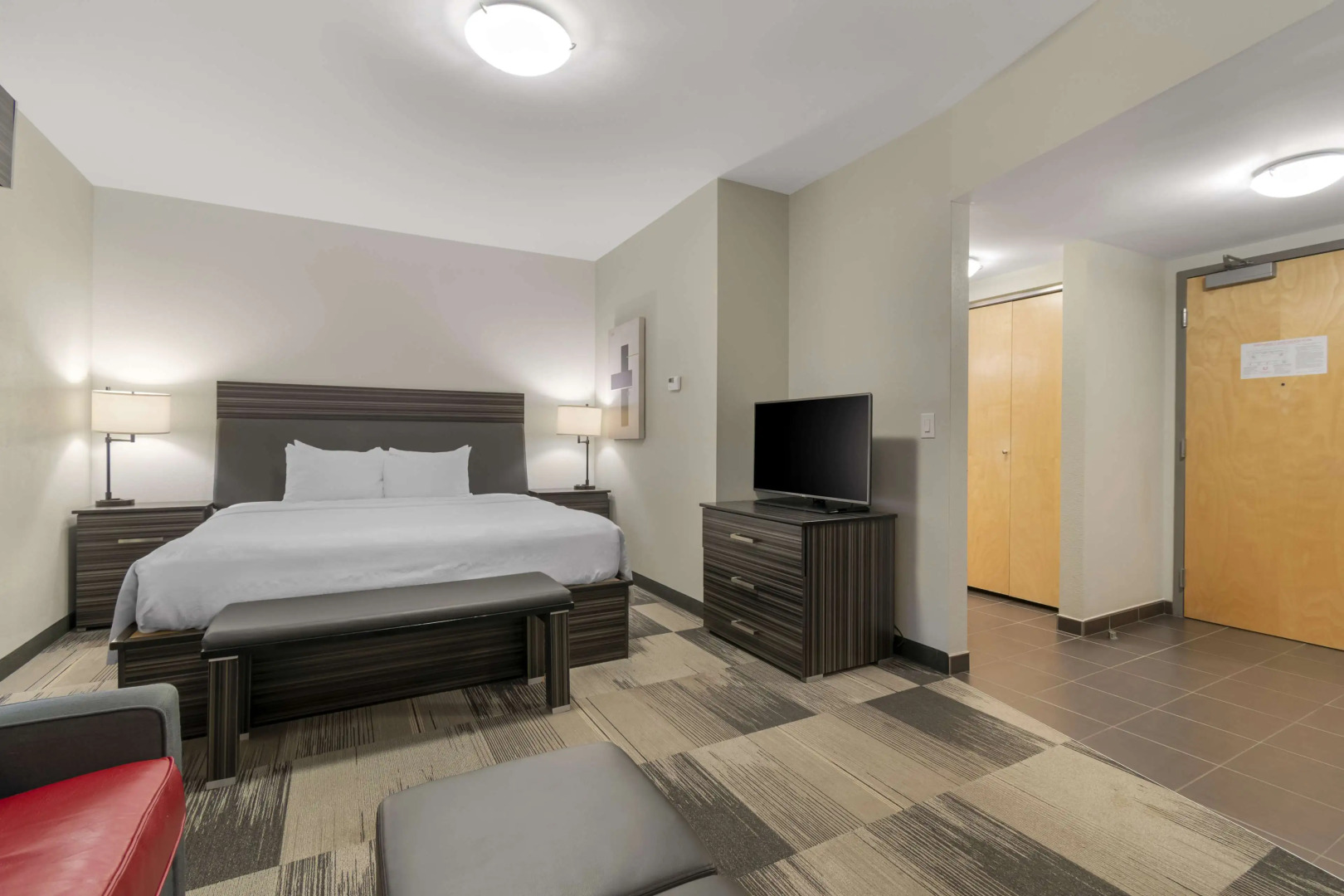 Best Western Plus Airport Inn & Suites