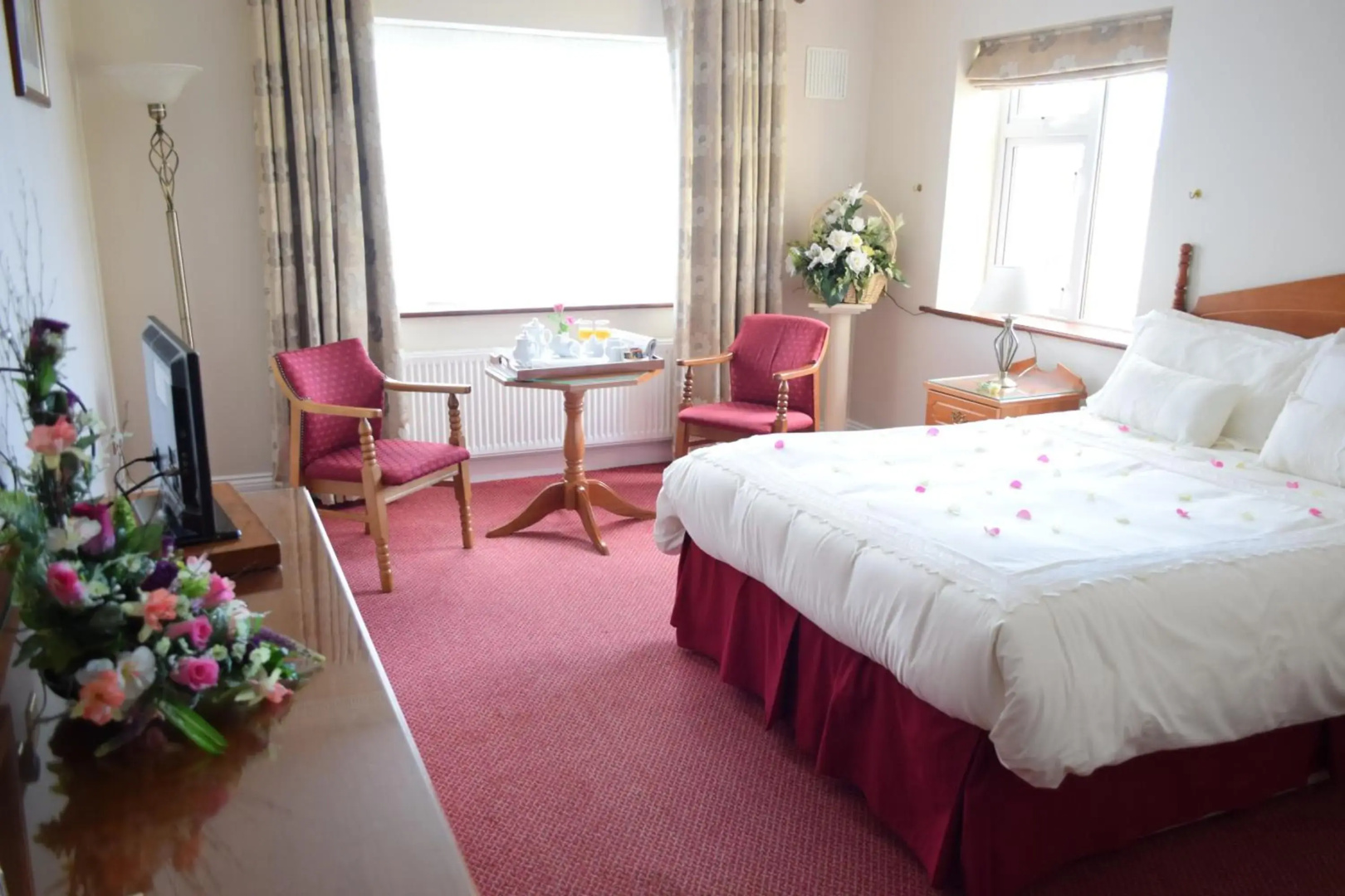 The Rhu Glenn Hotel