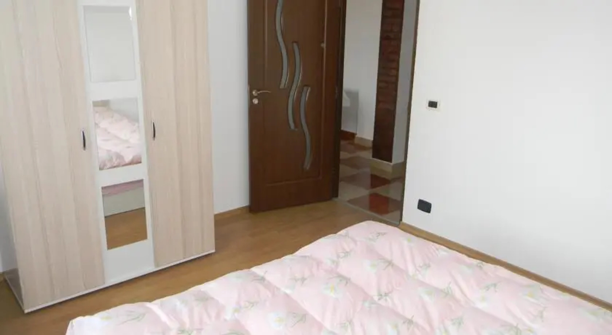 Apartament Doro
